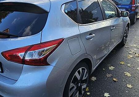 Nissan Pulsar 1.2 DIG-T Tekna