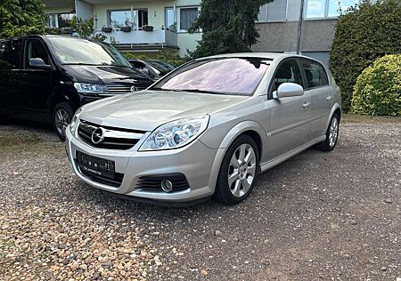 Opel Signum 1.9 CDTI Automatik Edition