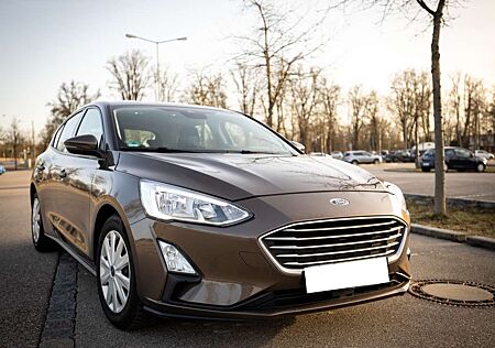 Ford Focus 1.0 EcoBoost Start-Stopp-System TREND