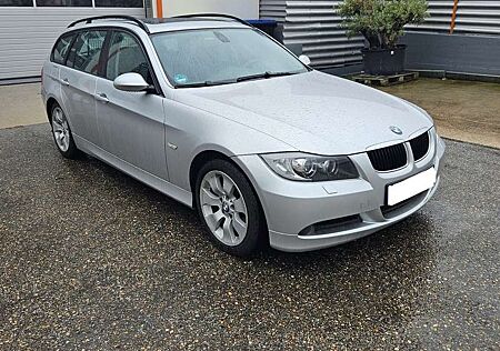 BMW 320d 320 DPF Touring Aut.