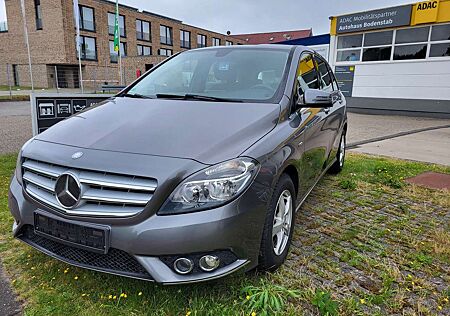 Mercedes-Benz B 180 (246.242)