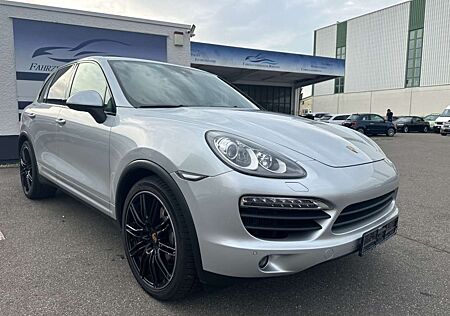 Porsche Cayenne S Diesel 4,2 V8 AHK Panorama Memory