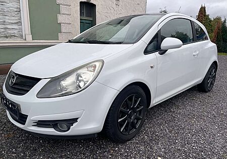 Opel Corsa 3-Türer 1.4 16V Edition 111 Jahre