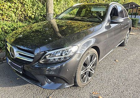 Mercedes-Benz C 300 gebraucht kaufen Mercedes-Benz C 300 de T 9G-TRONIC Avantgarde