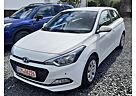 Hyundai i20 Trend * 8 fach bereift * Automatik