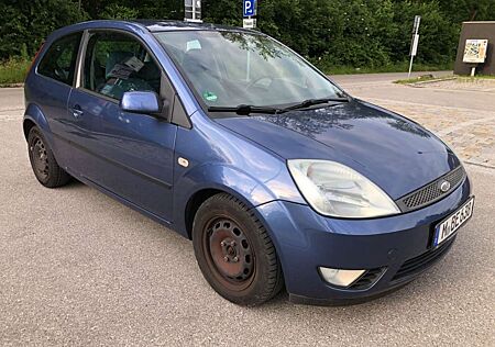 Ford Fiesta 1,3 WE WILL ROCK YOU *Klima*TÜV 07/2026*