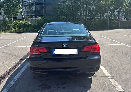 BMW 318i 318 Coupe Facelift