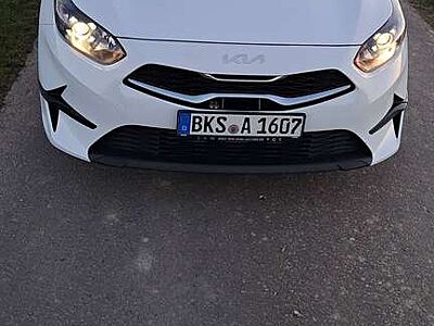 Kia Ceed SW / cee'd SW Ceed SW Diesel 1.6 CRDi (48V Mild-Hybrid) Vision