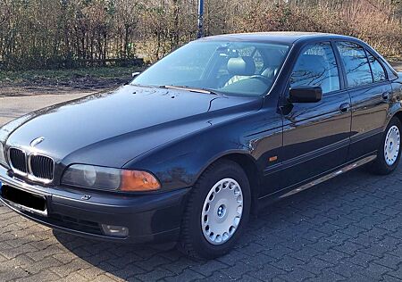 BMW 528i 528 5er