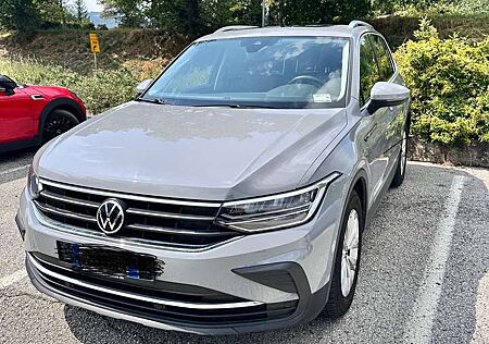 VW Tiguan Volkswagen 1.5 tsi Life 150cv dsg