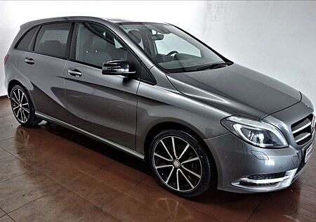 Mercedes-Benz B 220 d Sportpaket Leder/Navi/Xen/Nightpaket/18