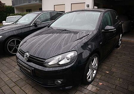 VW Golf Volkswagen Highline R-Line Navi SHZ Bi-Xen 18' PDC 2HD