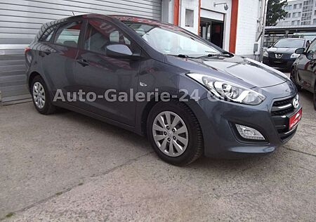 Hyundai i30 blue 1.4 Style