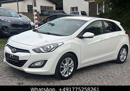 Hyundai i30 Style 1.6 CRDI 16V
