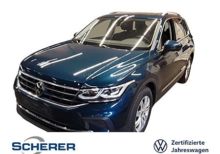 VW Tiguan Volkswagen 2.0 TDI MOVE MATRIX-LED NAVI AHK PANO
