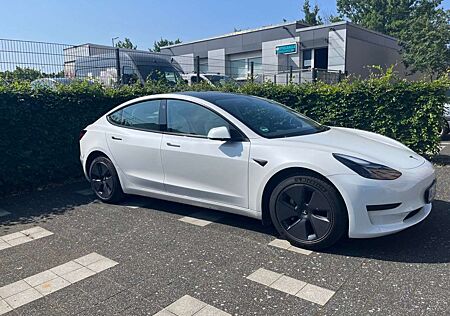 Tesla Model 3 Model+3+RWD+Hinterradantrieb