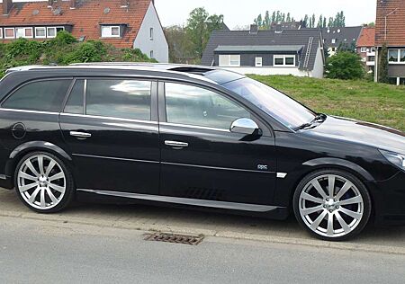 Opel Vectra Caravan Diesel 3.0 V6 CDTI OPC-Line