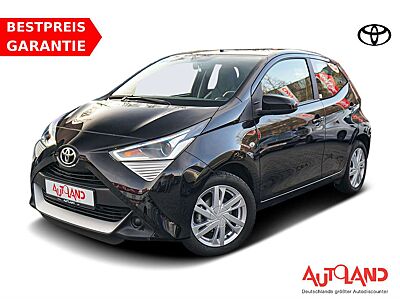 Toyota Aygo AYGO 1.0 x Android Apple Kamera Sitzheizung