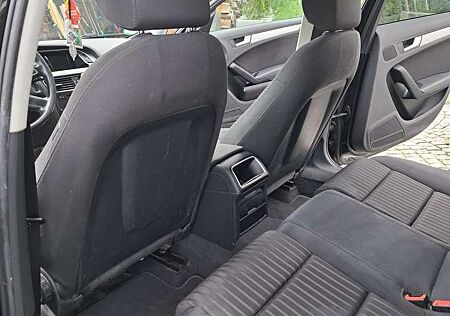 Audi A4 Avant 2.0 TDI DPF multitronic Ambition