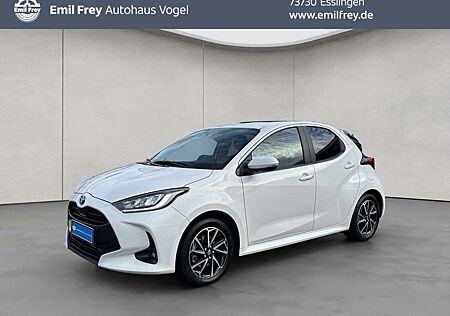 Toyota Yaris Hybrid 1.5 VVT-i Team Deutschland