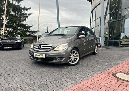 Mercedes-Benz B 200 Klima. Radio. Bremsen HA NEU