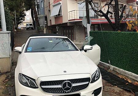 Mercedes-Benz E 220 d AMG LINE
