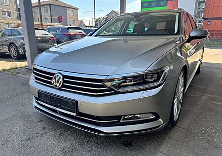 VW Passat Variant Volkswagen Highline Panorama/Standh./19"Alu