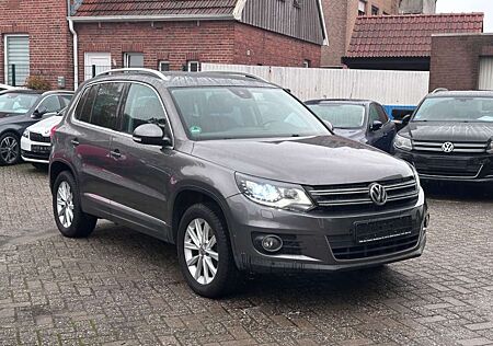 VW Tiguan Volkswagen Sport & Style BMT Highline*XENON*LEDER***