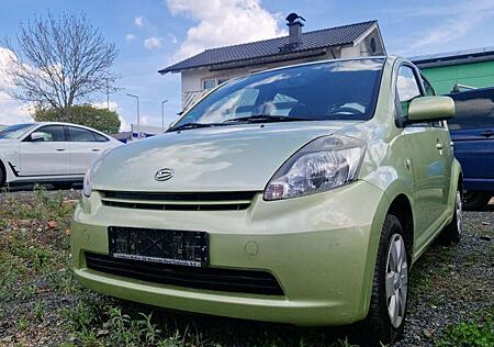 Daihatsu Sirion 1.0