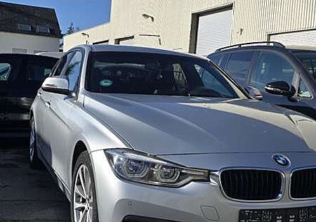 BMW 318d 318 Aut. Advantage
