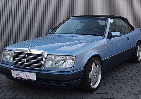 Mercedes-Benz E 300 Sportline 3.Hand/Klima/SHZ/STHZ/Tempomat