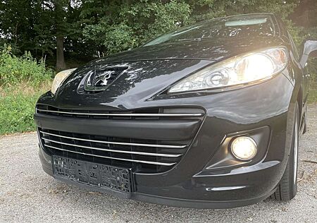 Peugeot 207 Facelift 95 VTi Urban Style Focal Soundsystem