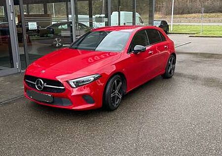 Mercedes-Benz A 220 7G-DCT Progressive
