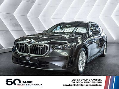 BMW i5 Touring 40e KAMERA H/K NAVI AHK HUD 360°