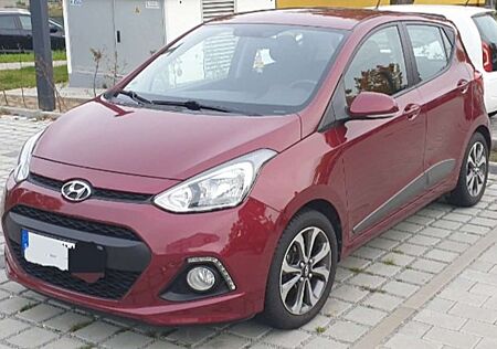 Hyundai i10 1.0 Fifa World Cup Edition