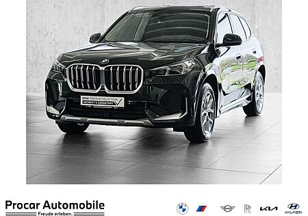 BMW X1 sDrive20d xLine Aut. PANO ACC AHK RFK LED