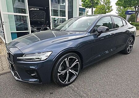 Volvo S60 B5 AWD Plus Dark Fahr-P./Licht-P.