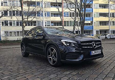 Mercedes-Benz GLA 250 7G-DCT AMG Line