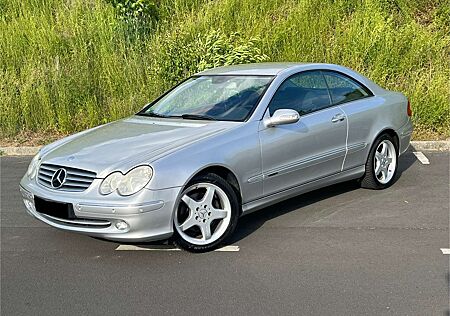 Mercedes-Benz CLK 240 W209 / Baujahr 2002