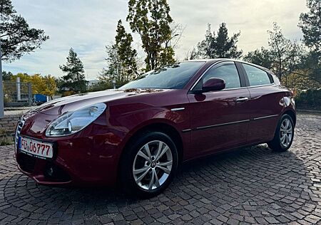 Alfa Romeo Giulietta Turismo 1.4 TB 125 KW AUTOMAT XEN AHK