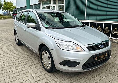 Ford Focus Turnier Style 1 Hand Tüv & Inspektion Neu