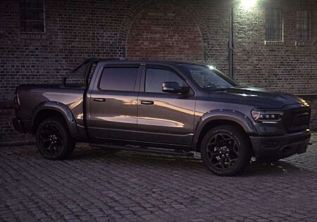 Dodge RAM 4x4 Sport