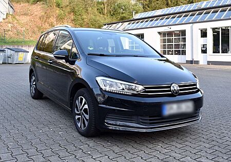 VW Touran Volkswagen 2.Hand-7.Sitzer- 2.0 TDI SCR DSG ACTIVE