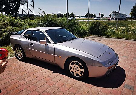 Porsche 944 Turbo