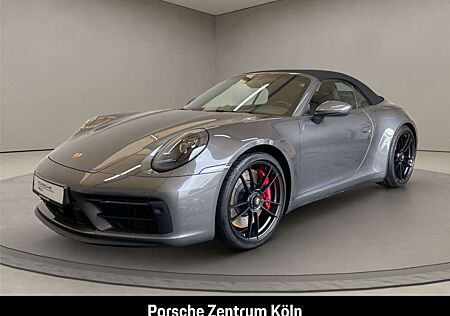 Porsche 992 (911) Carrera 4 GTS Cabriolet