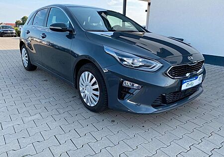 Kia Cee'd Ceed / Ceed Platinum Edition|LED|NAVI|