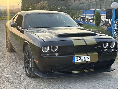Dodge Challenger HEMI SRT Demon