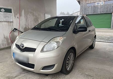 Toyota Yaris 1.33 VVT-i Life