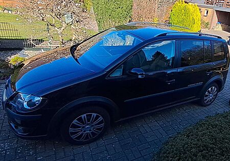 VW Touran Volkswagen 1.4 TSI Conceptline