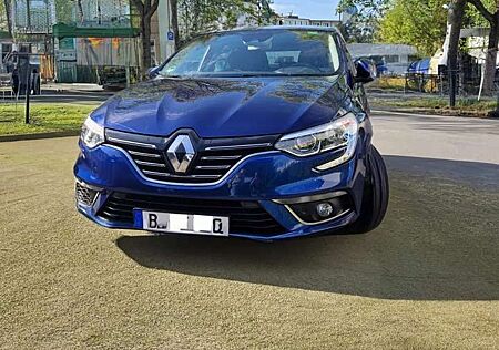 Renault Megane TCe 140 GPF BUSINESS EDITION